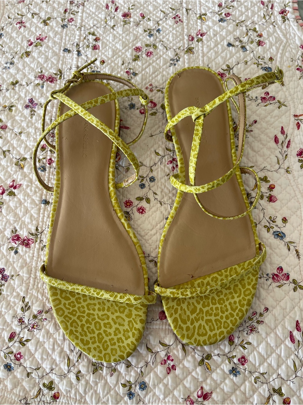 Banana Republic leopard strappy sandals